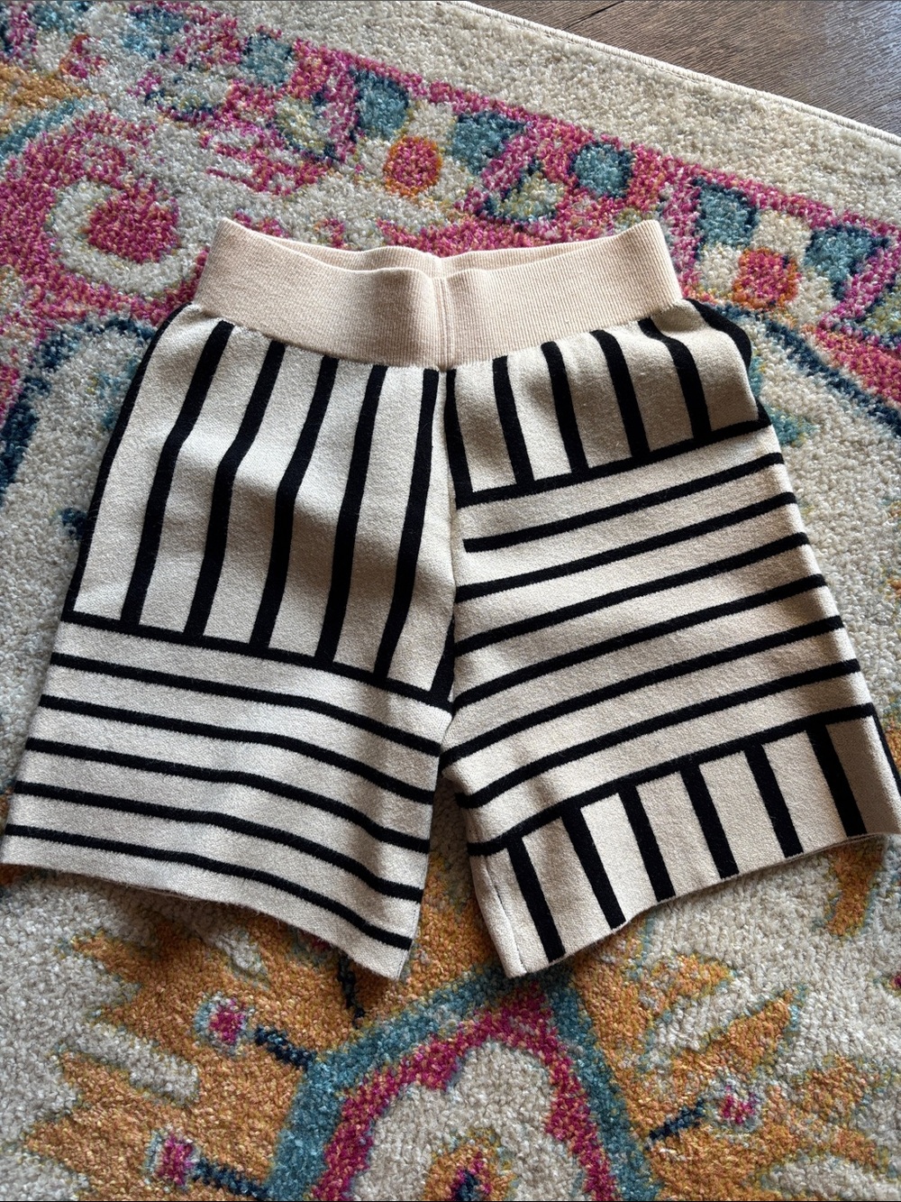 Molly Green high-waisted knit geometric shorts